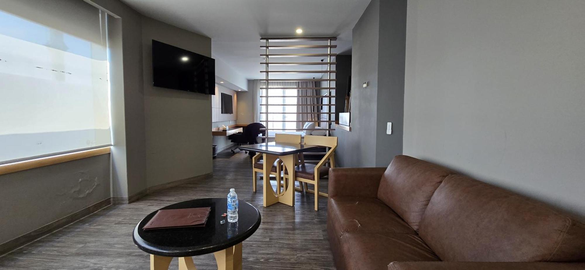 Ramada By Wyndham Mexico City Santa Fe Esterno foto